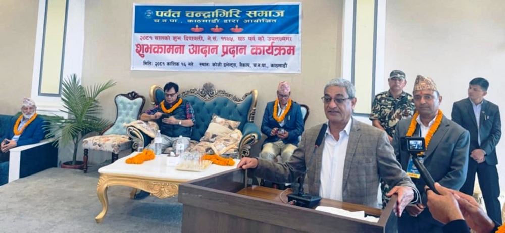 चाडपर्वको सामाजिकसँगै मानवीय महत्त्व छ : गृहमन्त्री लेखक