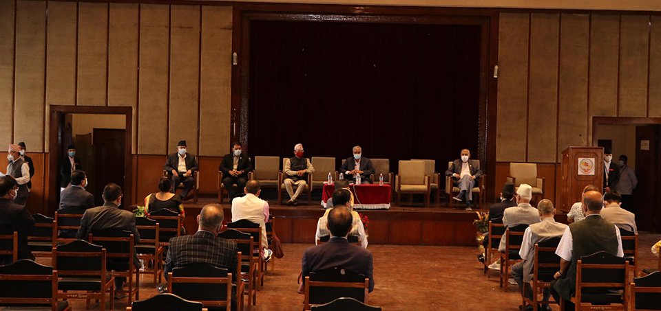 विचाराधीन अध्यादेश, दार्चुला घटनाबारे भारतलाई पठाइएको कुटनीतिक नोट लगायतका विषयमा छलफल