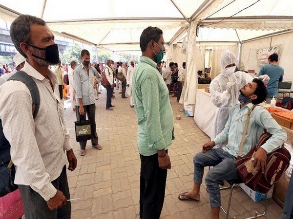 भारतमा कोरोनाका ४४ हजार सङ्क्रमित थपिए