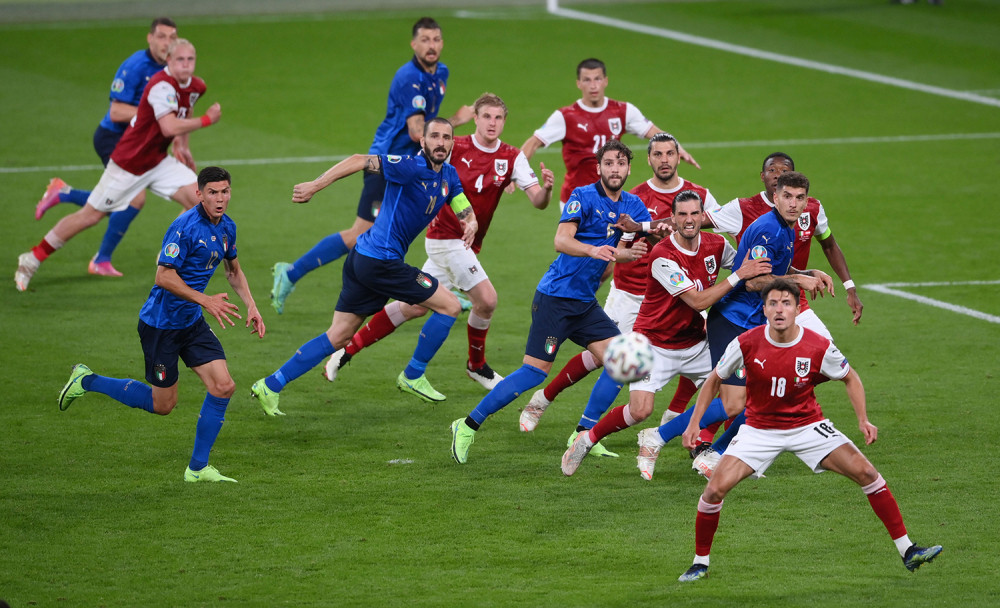 कठिन जितसँगै इटाली क्वाटरफाइनलमा