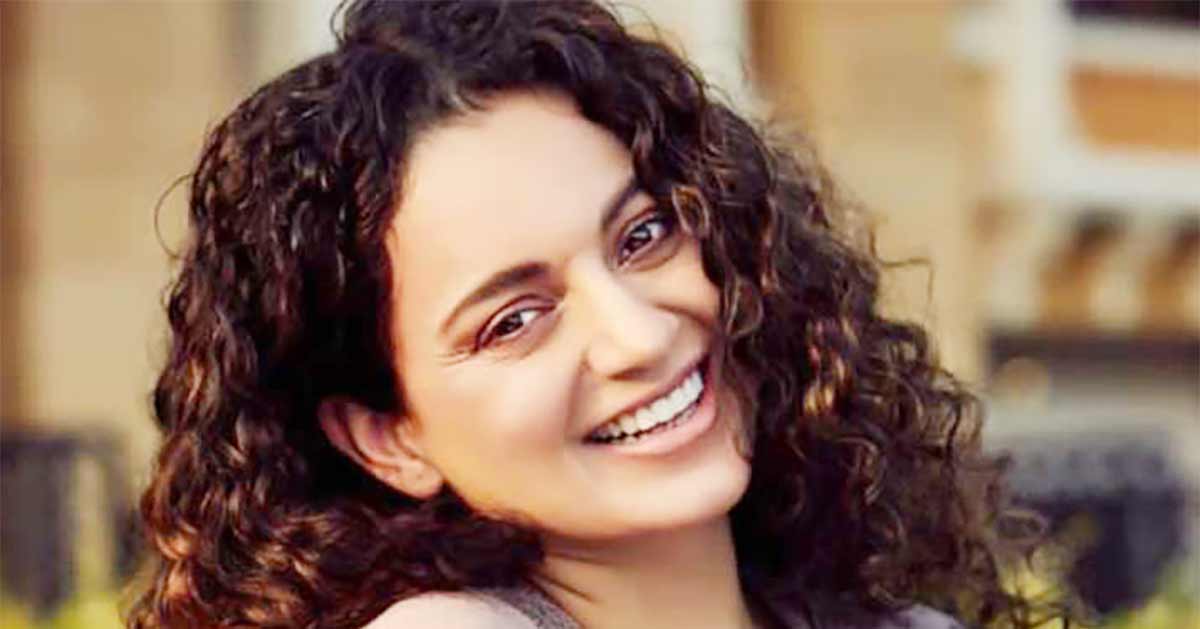 अदालतको ढोकामा कंगना